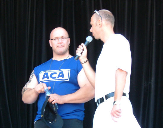 domaren_jorma_paananen_och_speakern_ove_sjoblom
