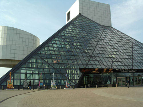 turist_rock_n_roll_hall_of_fame