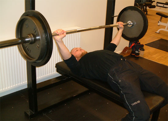 04-01_traningsverket_mange_90kg_bank