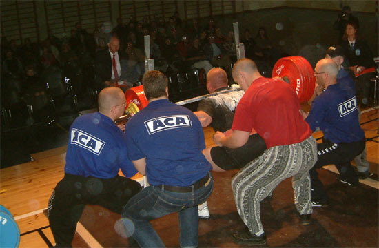 sl_sfim_knaboj_john_clemes_290kg
